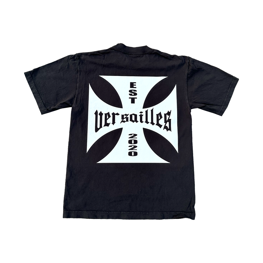 Versailles 'Old English Cross' T-Shirt